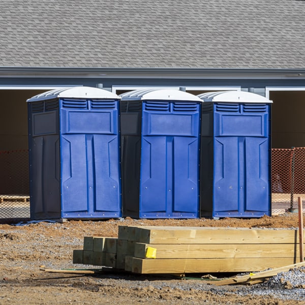 what is the maximum capacity for a single portable restroom in Hubertus Wisconsin